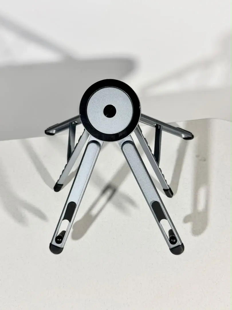 TRAVEL PORTABLE STAND