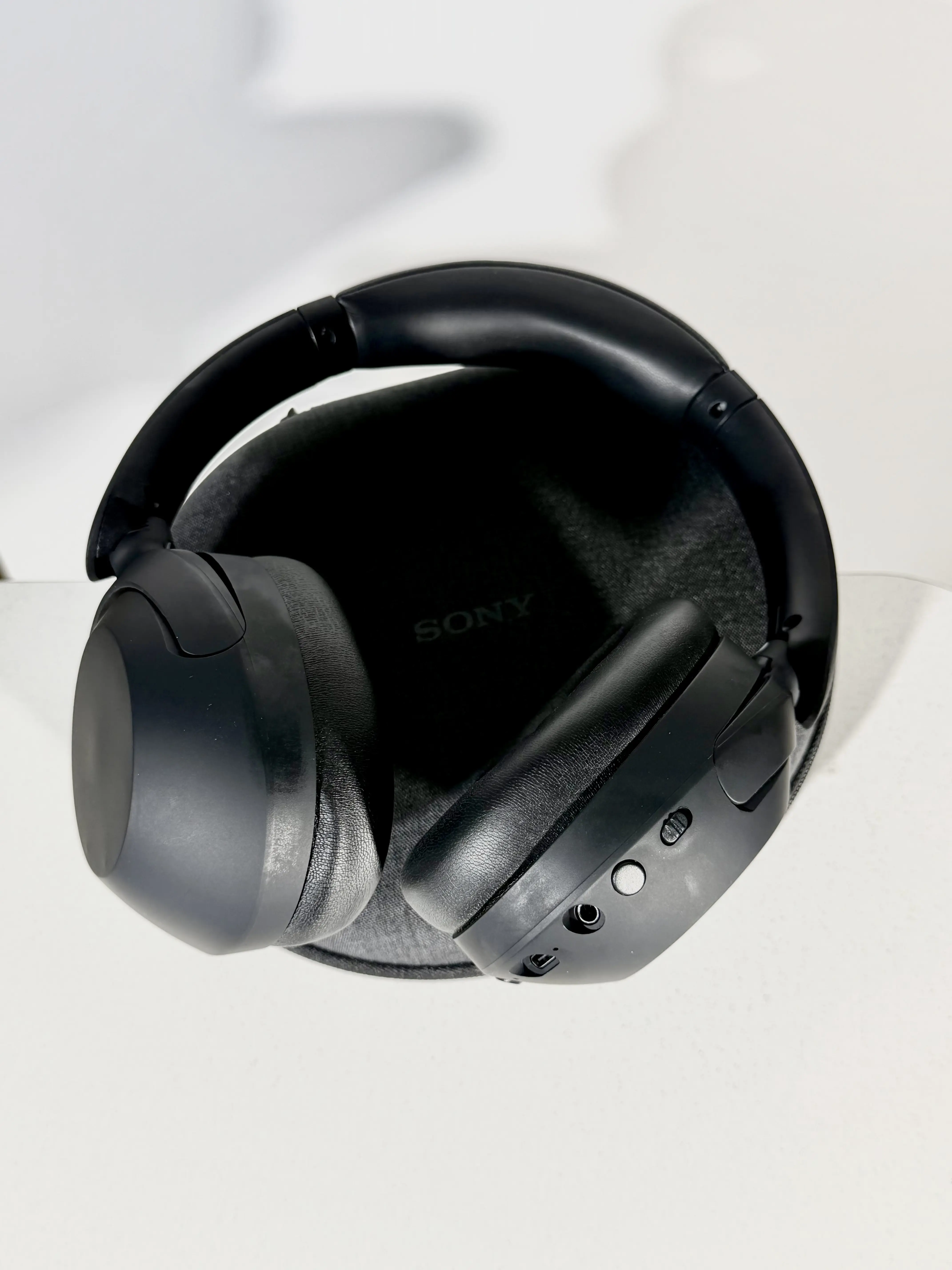 SONY. WH-XB910N EXTRA BASS